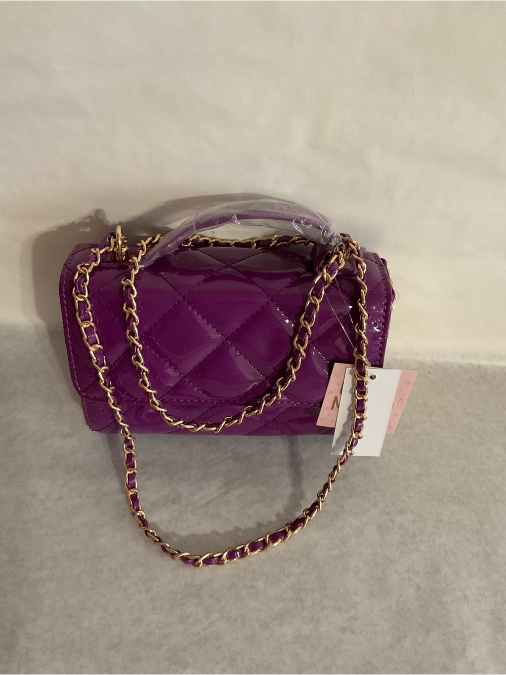 Olivia Miller Glossy Violet Quilted Crossbody with Gold Chain - Picture 4 of 6